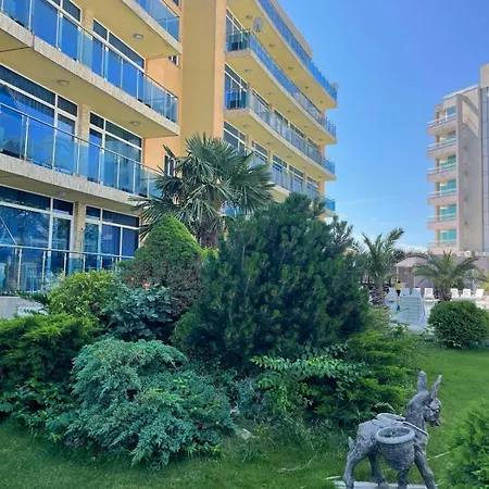 Gallery L Słoneczny Brzeg