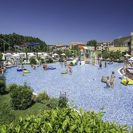 Gallery L Апартаменти *