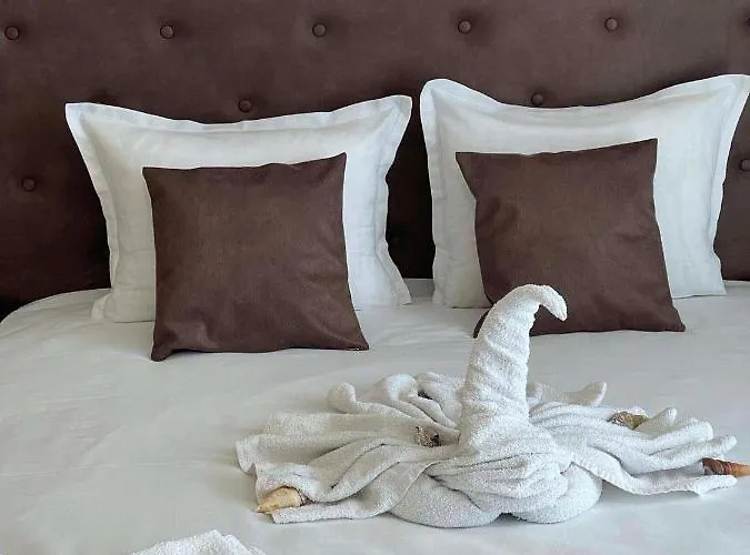 Gallery L * Сонячний Берег