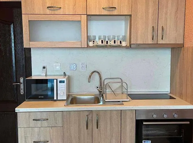 Апартаменти Gallery L *