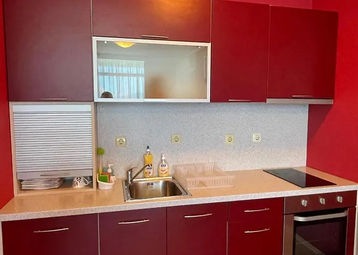 Gallery L Апартаменти Сонячний Берег