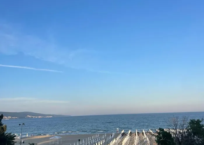 Gallery L Апартаменти